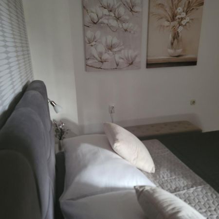 Apartments Lanterna Ražanac Zewnętrze zdjęcie