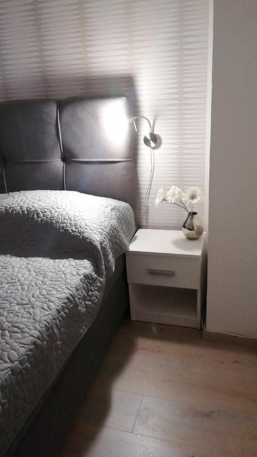 Apartments Lanterna Ražanac Zewnętrze zdjęcie