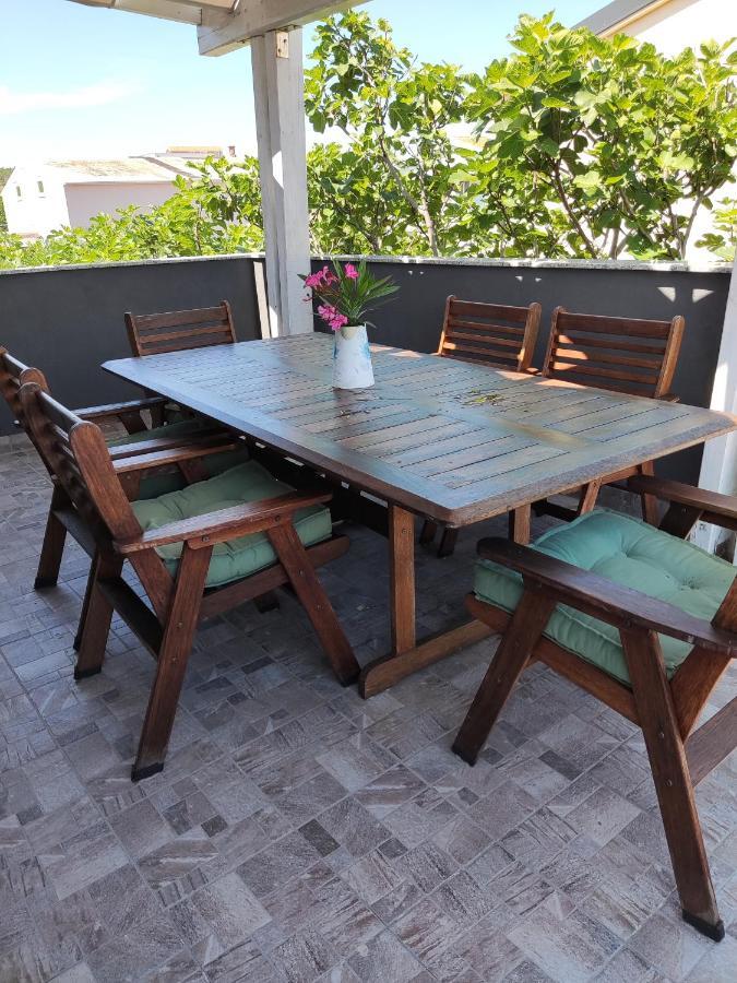 Apartments Lanterna Ražanac Zewnętrze zdjęcie