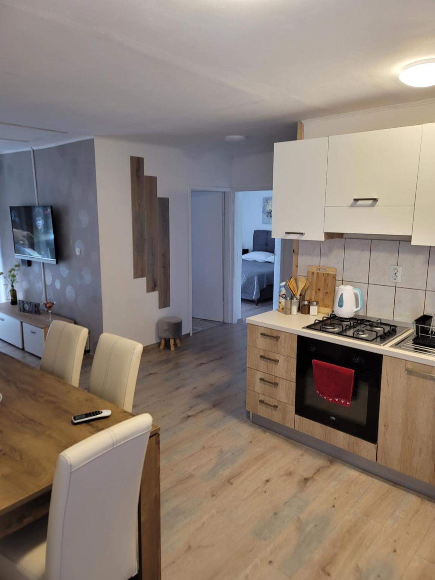 Apartments Lanterna Ražanac Zewnętrze zdjęcie